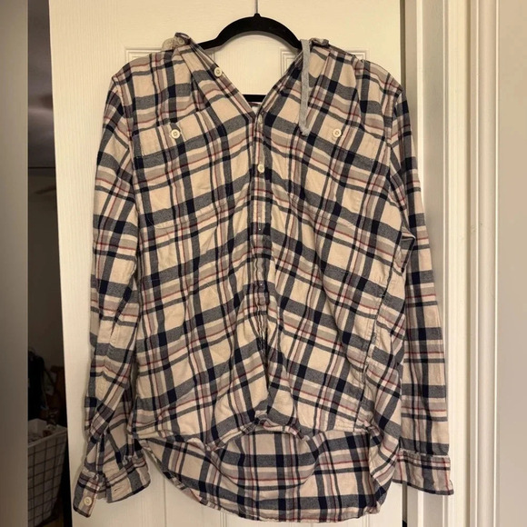 American Eagle Outfitters Tops - American Eagle flannel hoodie size L